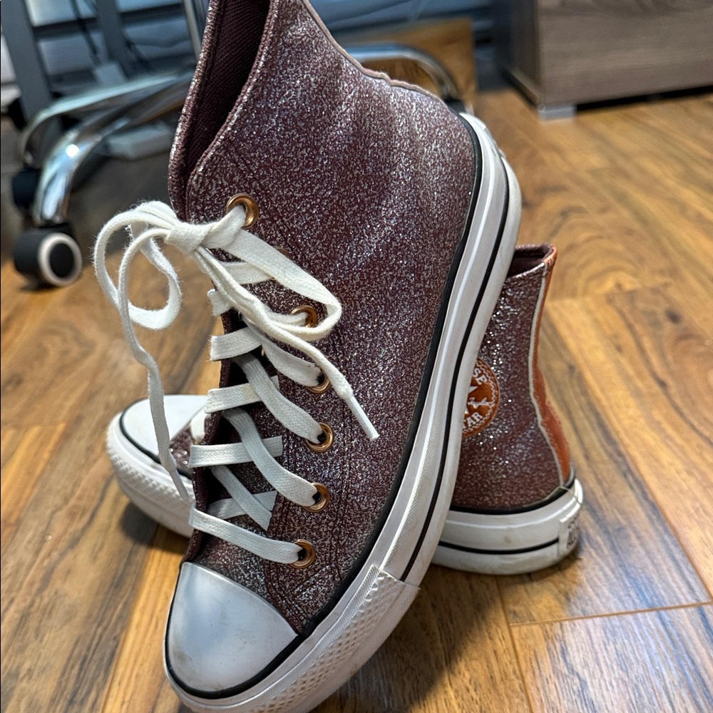 ‼️SOLD‼️Converse Sparkly High-Top Sneakers